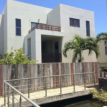 Cute Holiday Apartment In The Heart Of Grand Bay المظهر الخارجي الصورة