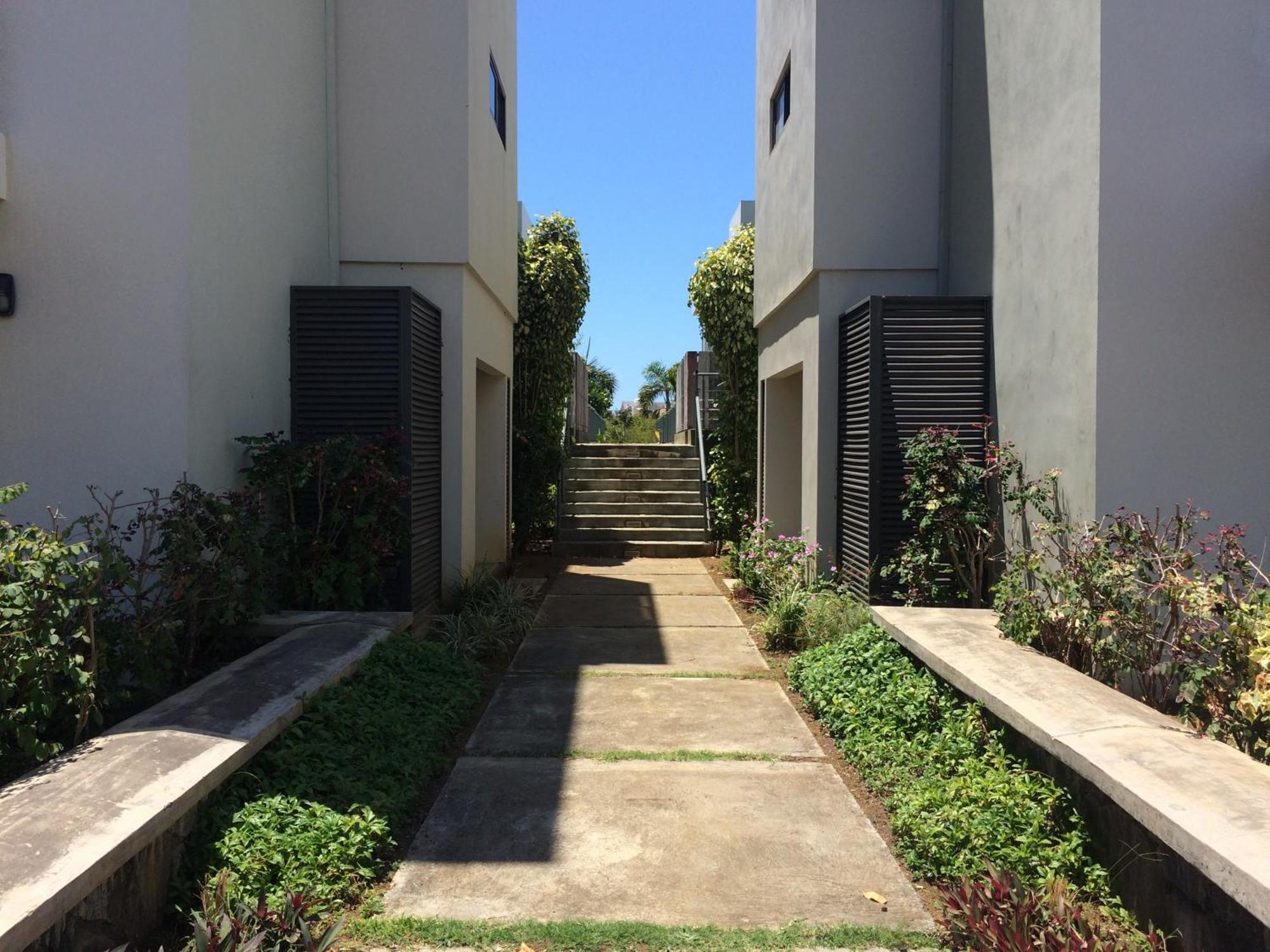 Cute Holiday Apartment In The Heart Of Grand Bay المظهر الخارجي الصورة